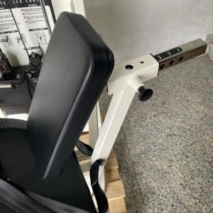 Cybex Vr2 Seated Leg Curl - Image 5