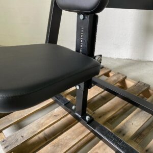 Hammer Strength Iso-Lateral Incline Press - Image 3